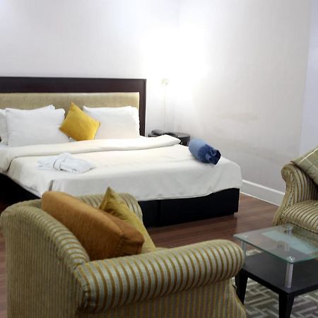 BW Starfire Hotel Ikeja Exterior foto
