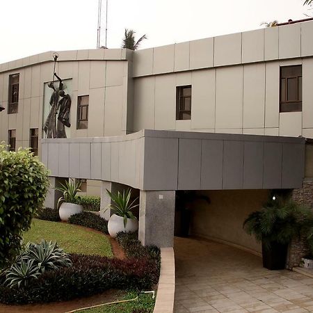 BW Starfire Hotel Ikeja Exterior foto