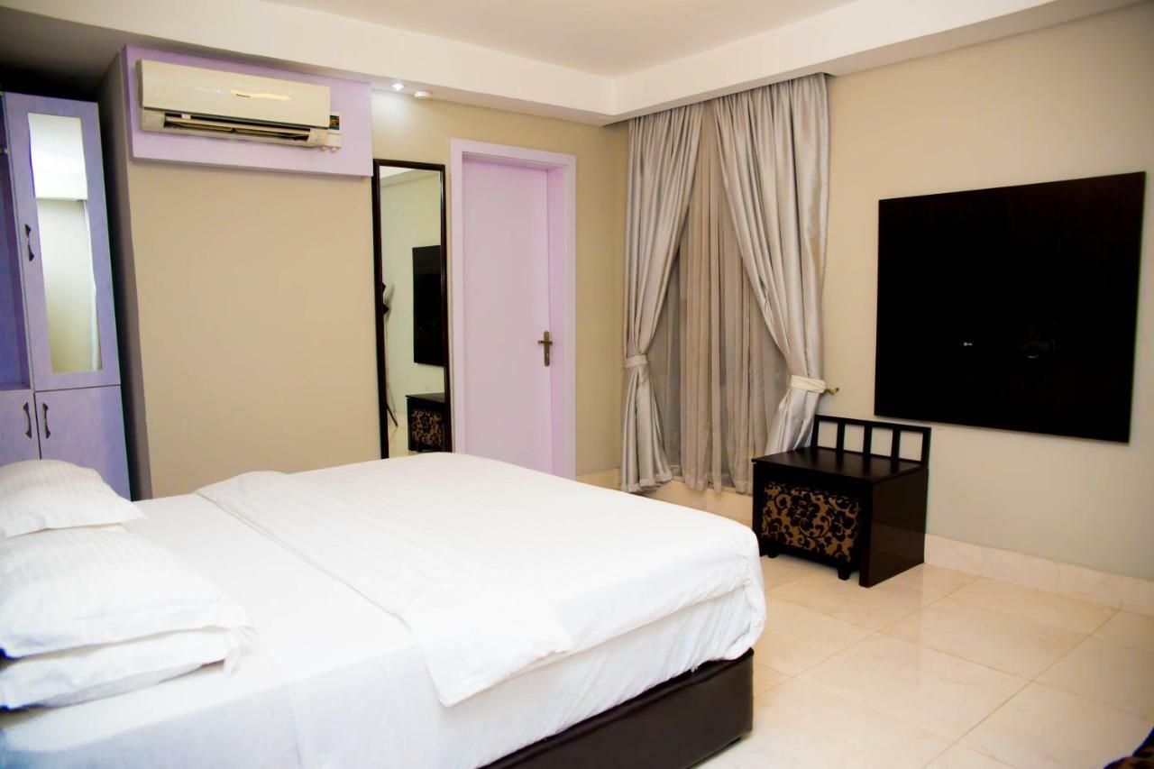 BW Starfire Hotel Ikeja Exterior foto