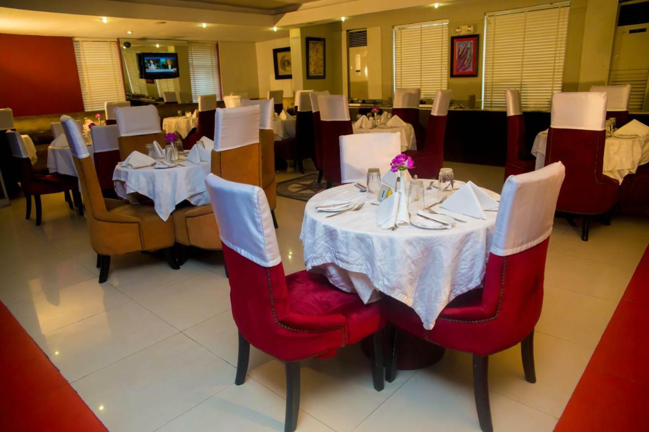 BW Starfire Hotel Ikeja Exterior foto
