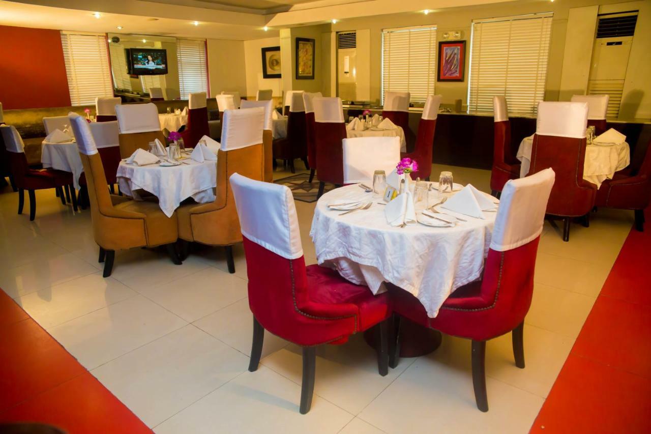 BW Starfire Hotel Ikeja Exterior foto